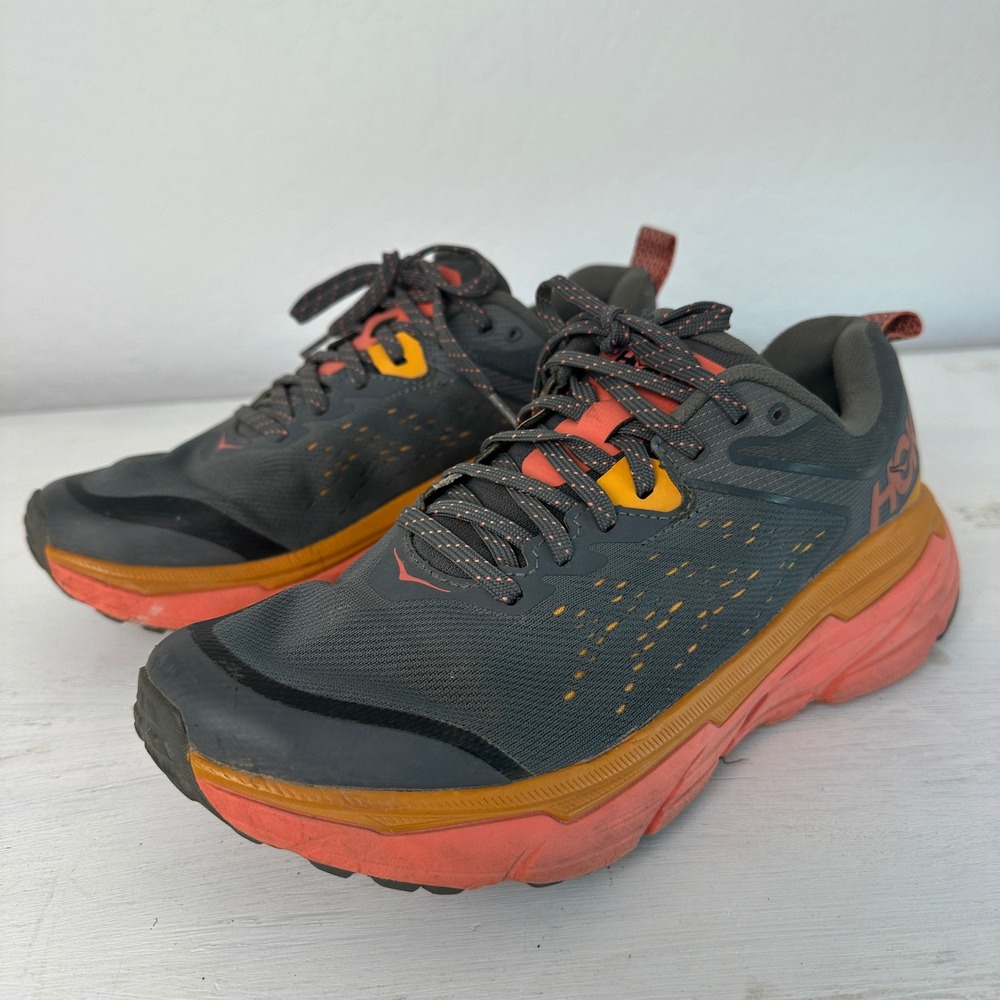 Hoka One One Running Shoes Womens 8.5 Challenger ATR 6 Gray Orange 1106512 CCLL